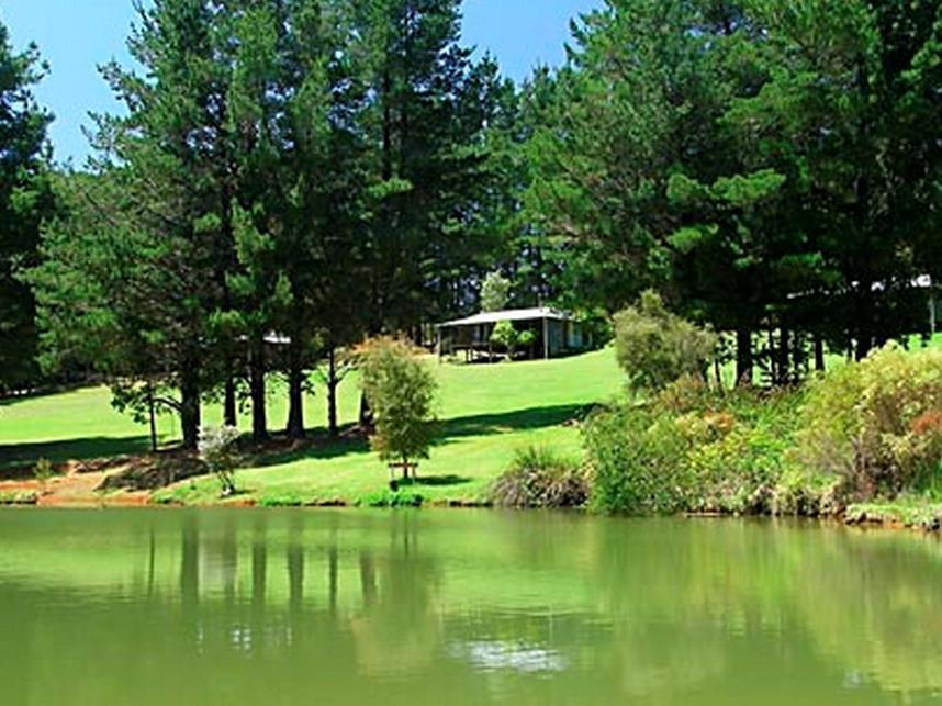 Hawke Brook Chalets Pemberton Ngoại thất bức ảnh