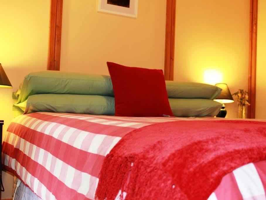 Hawke Brook Chalets Pemberton Ngoại thất bức ảnh